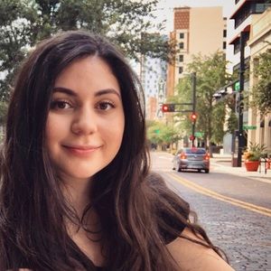 Meet your Posher, Hadeel